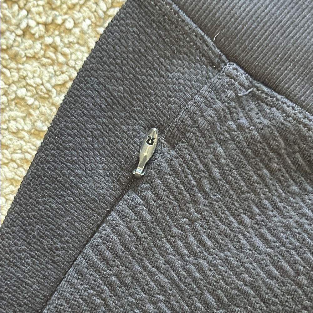 LULULEMON End State Joggers Black Sz4 $238 - Picture 3 of 9